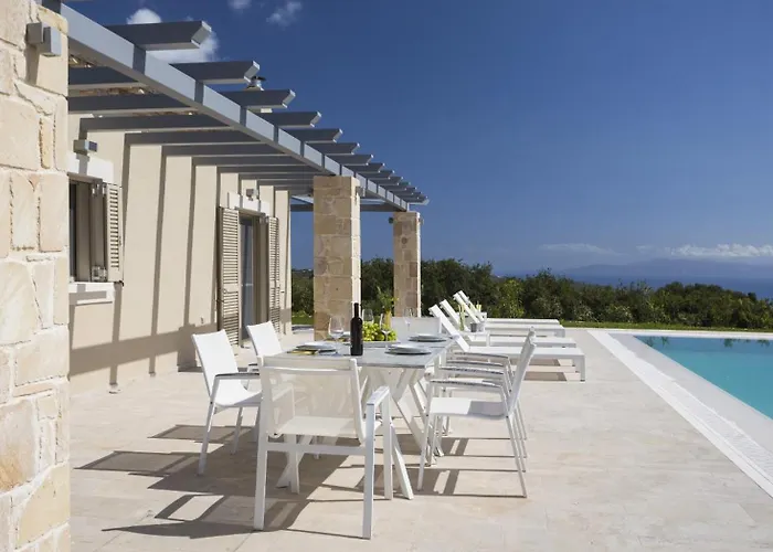 Ylenia Vila Argostoli (Kefalonia)